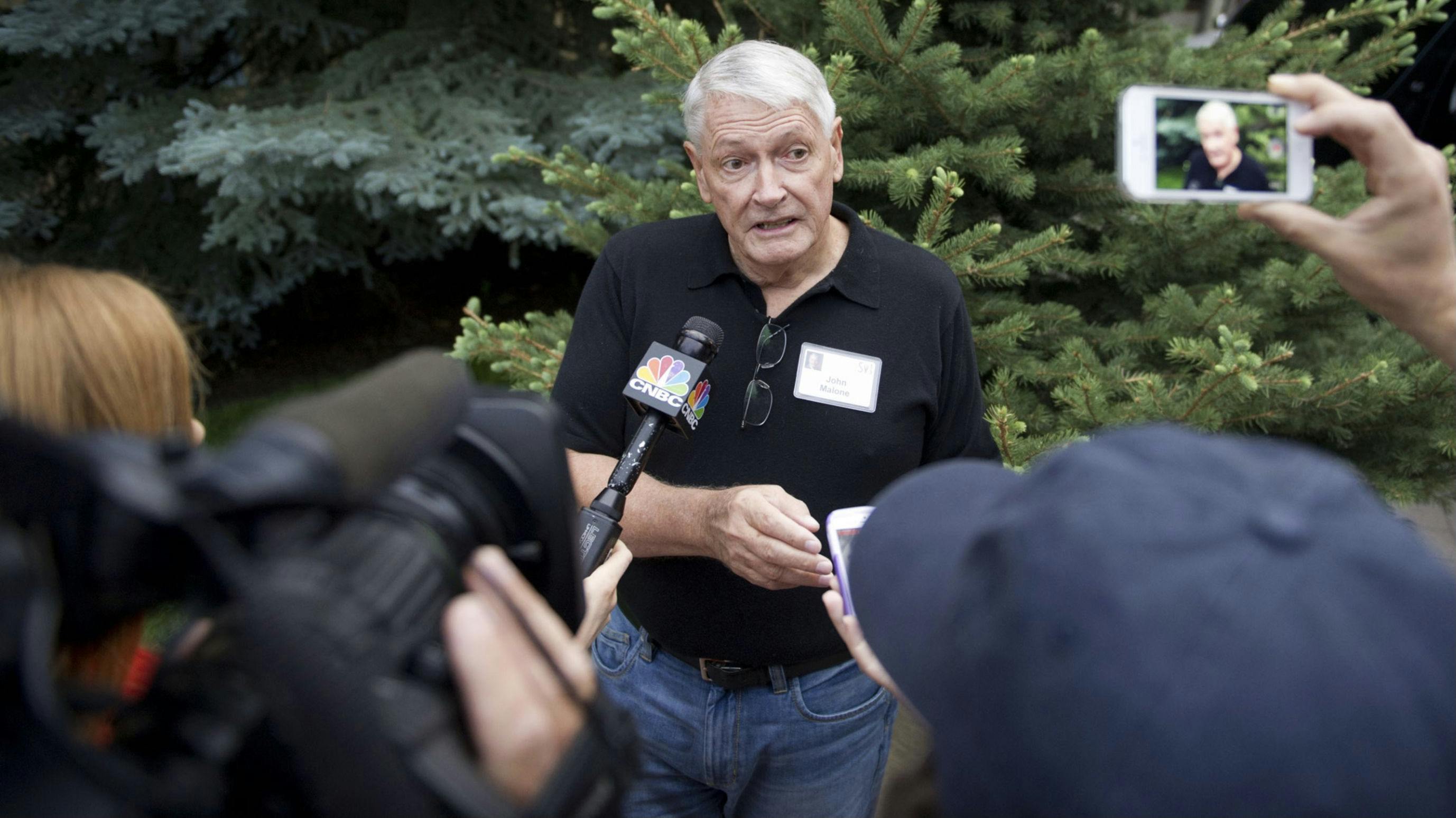 Live Shopping’s Pioneer Left for Dead