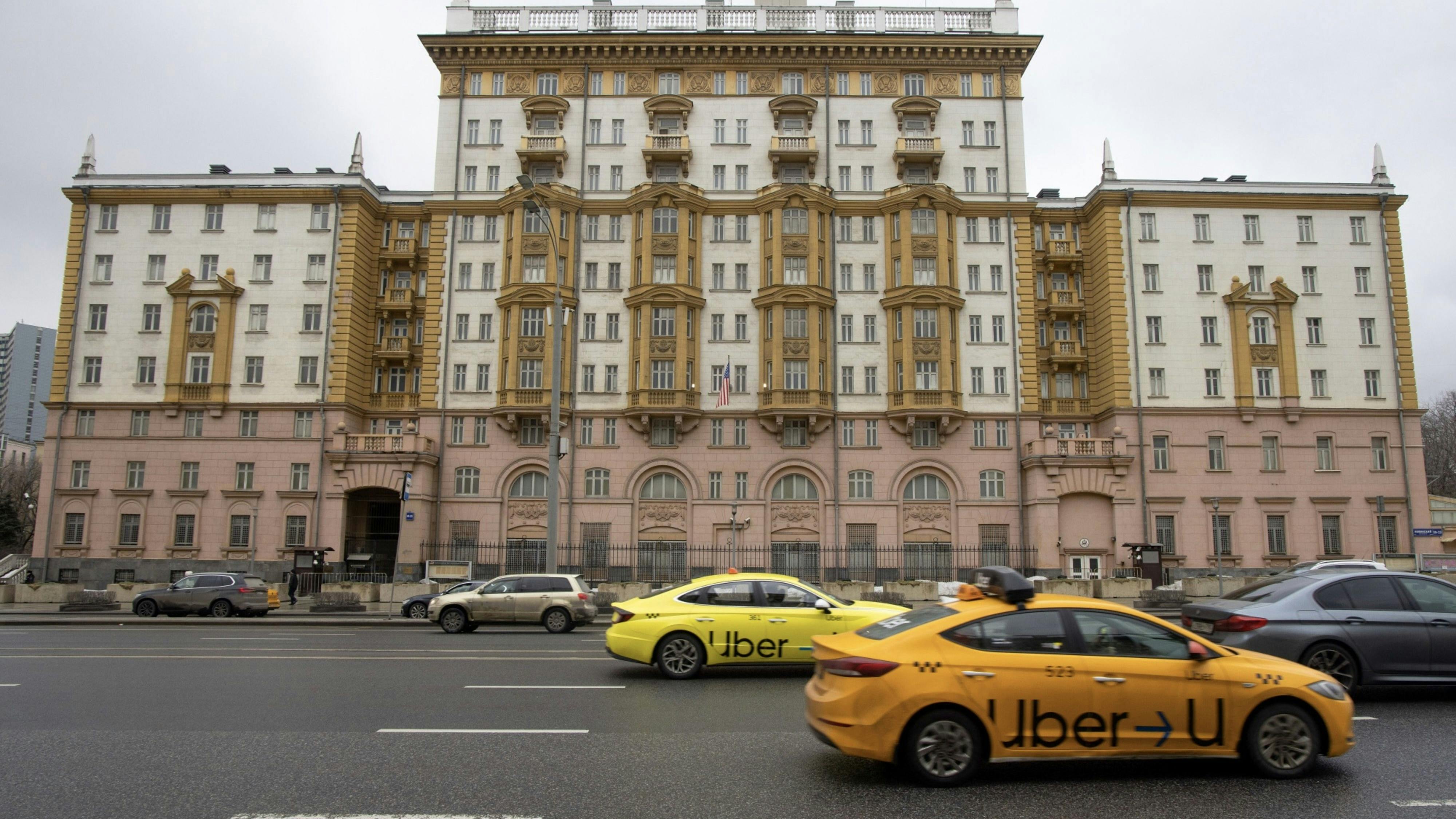 Uber and Others Learn the Cost of Doing Business in Russia