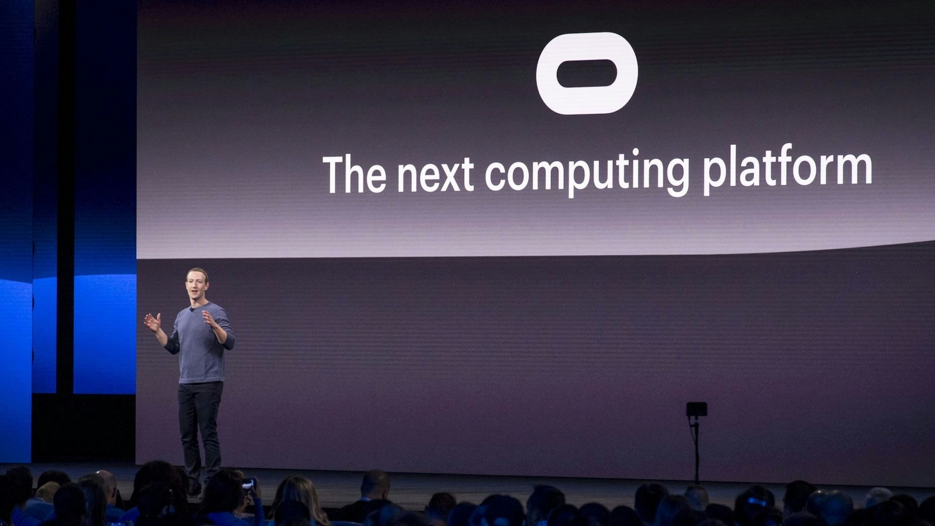 Meta CEO Mark Zuckerberg on stage at F8 2019. Photo: Bloomberg.