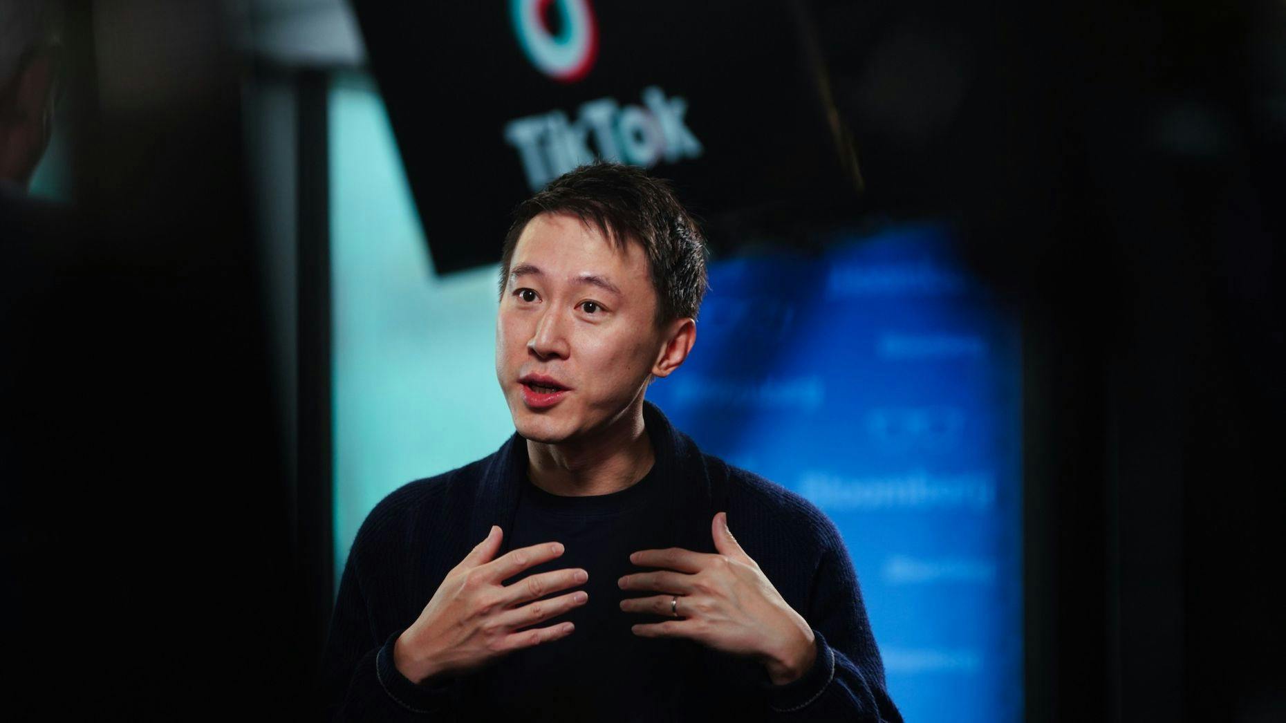 TikTok’s AR Tools Go Wide; Meta’s Steep Horizon Creator Fees