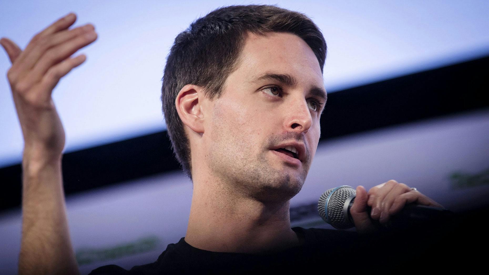 Snap’s Downbeat Q2 Outlook; Elon Musk’s Twitter “Financing”