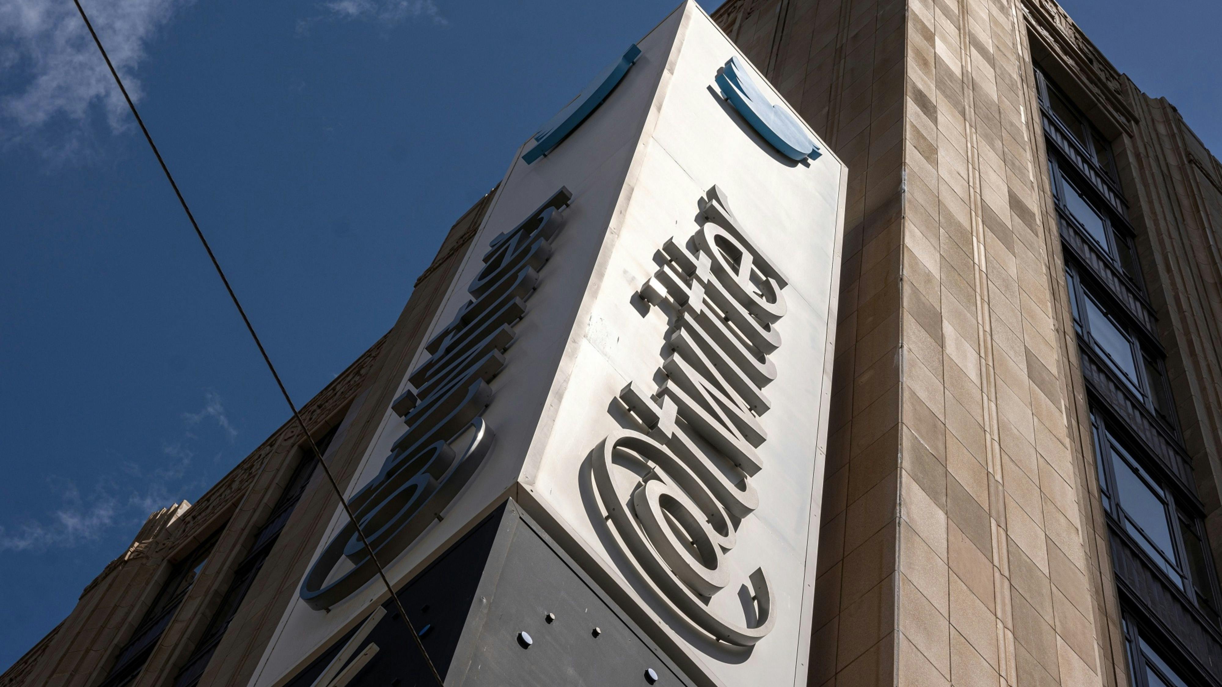 Why Twitter Has Lagged Rivals Like Snap in Advertising