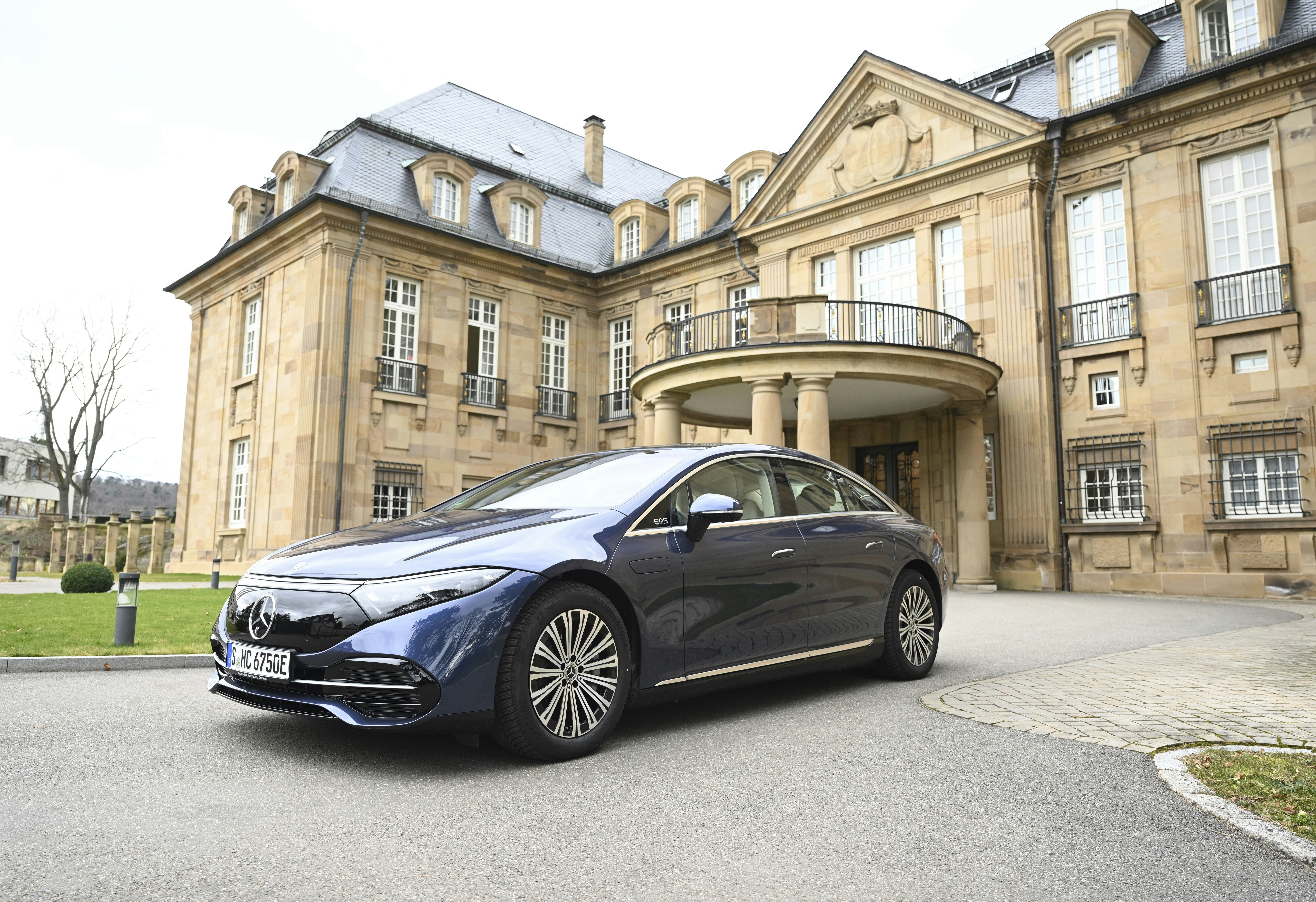 The Mercedes-Benz electric EQS. Photo: Bernd Wei'brod/picture-alliance/dpa/AP