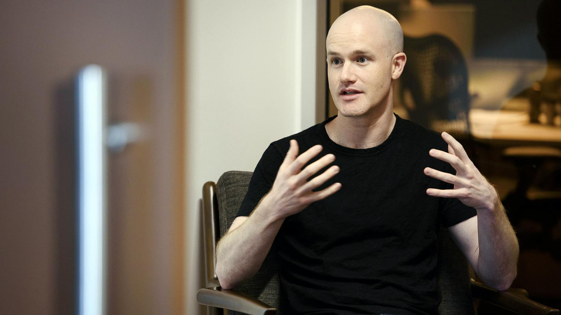 Coinbase Pulls Back Its Startup Investing as Others Weigh Options