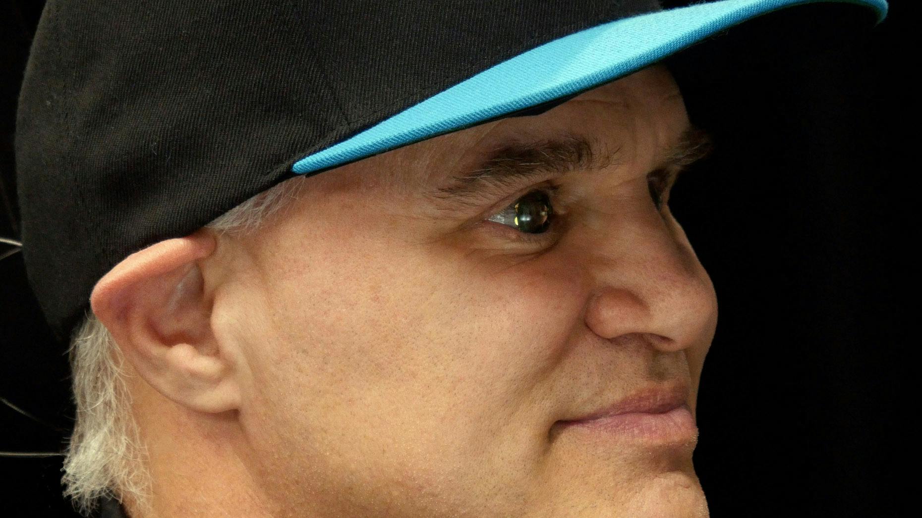 A New Milestone for AR Contacts; Snapchat’s Subscription Service