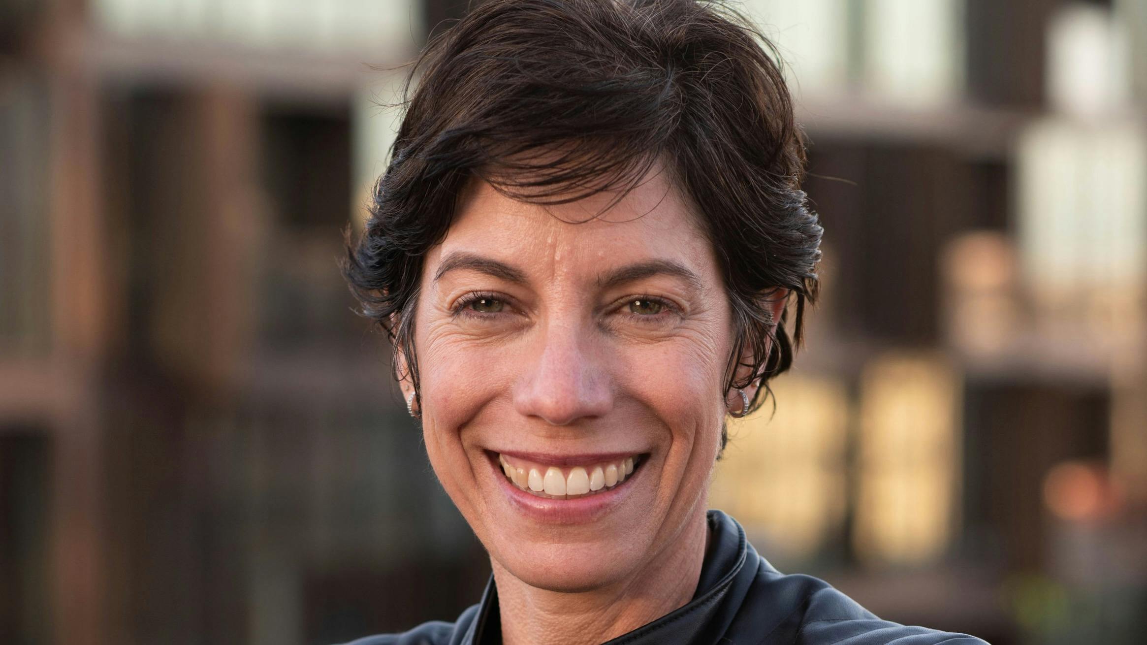 Laura Mandaro Promoted to Managing Editor, News and Talent