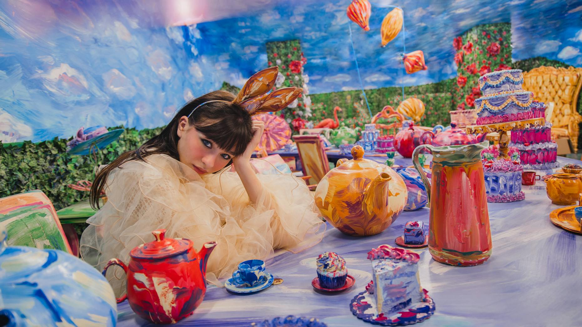 Instagram-Worthy Pop-Ups Are Back; Injury at TwitchCon