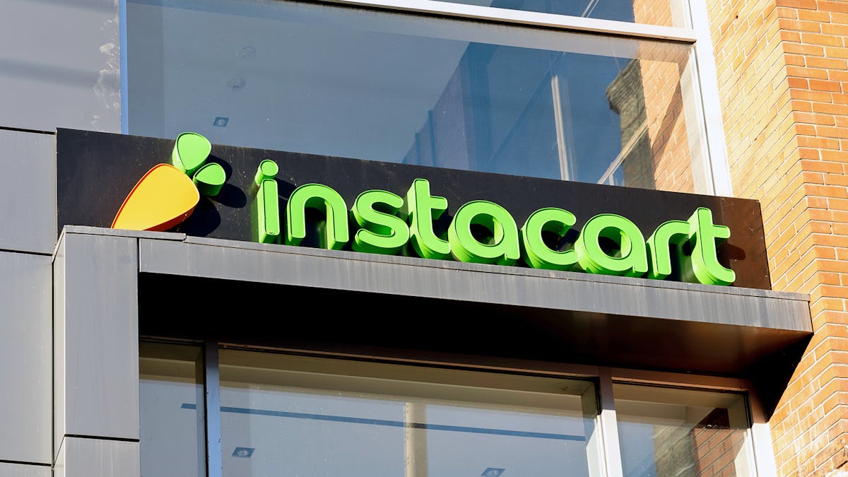 Sources: Instacart slashed its internal valuation to ~$13B, its third cut in 2022 and 67% below its 2021 valuation, to reset investor expectations for its IPO (Erin Woo/The Information)