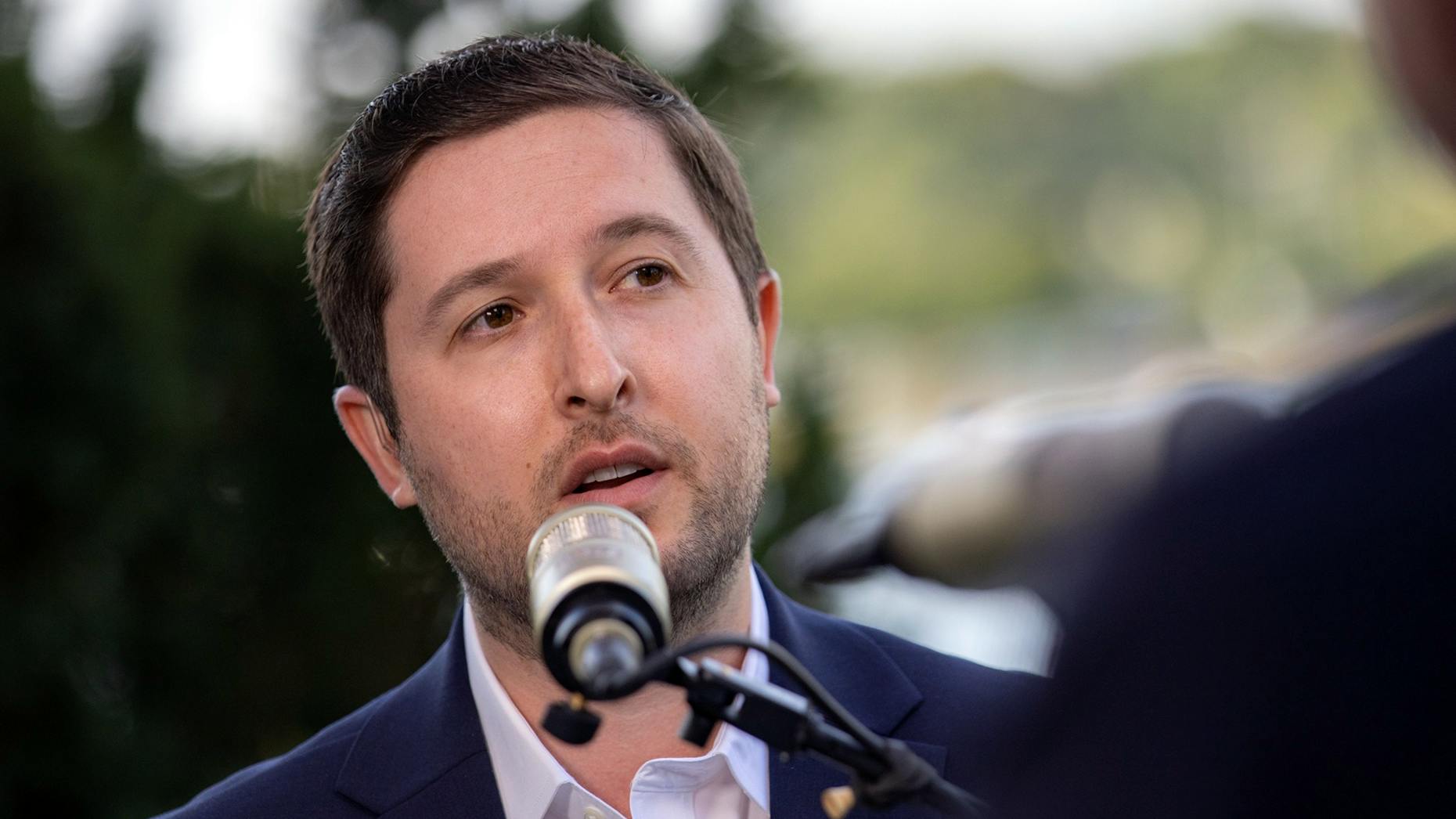 Inside The Bitcoin Mining Squeeze; Slow Start for Aptos