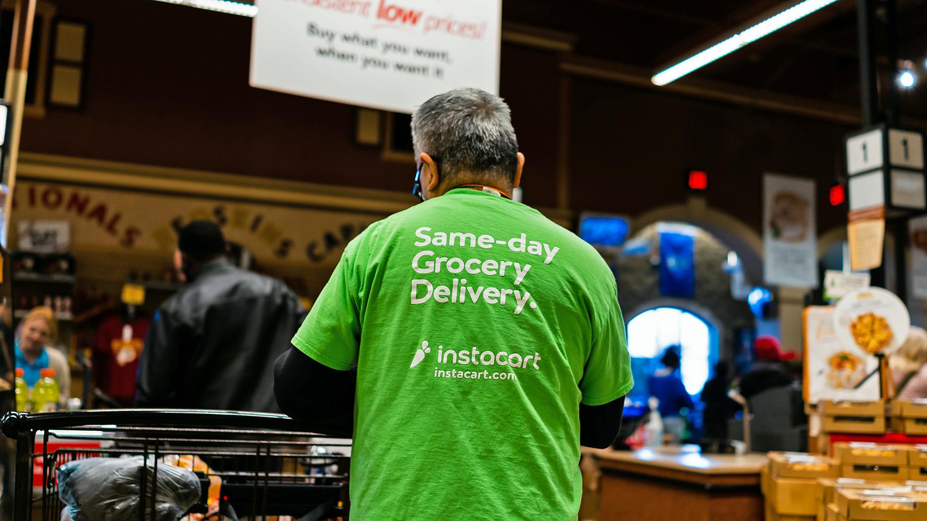 Instacart’s Top Ad Exec Departs for Walmart, Adding to Exits