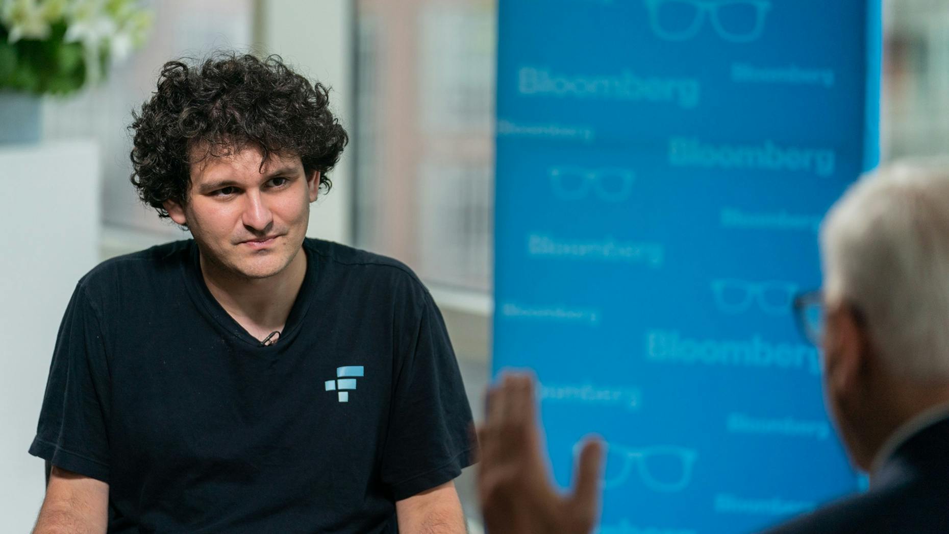 Sam Bankman-Fried’s Late-Night Move and How the FTX House Crumbled