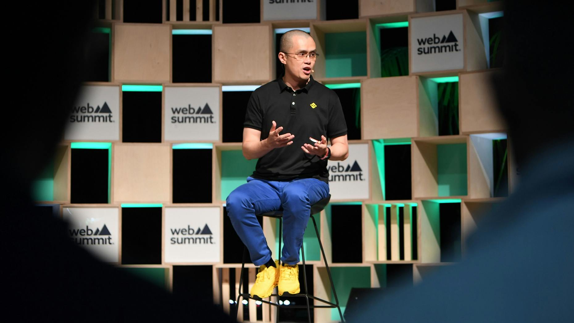 Binance and Coinbase CEOs Go on the Defensive