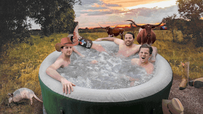 On Jasper! On YouTuber! On ChatGPT! A Special Holiday Edition of Weekend