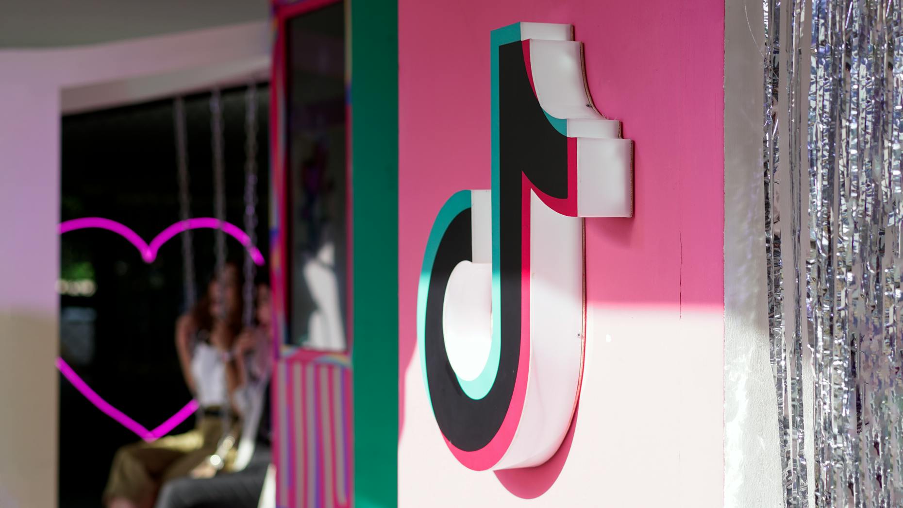 TikTok Expands Direct Messaging; Twitch Pens Letter To Creators