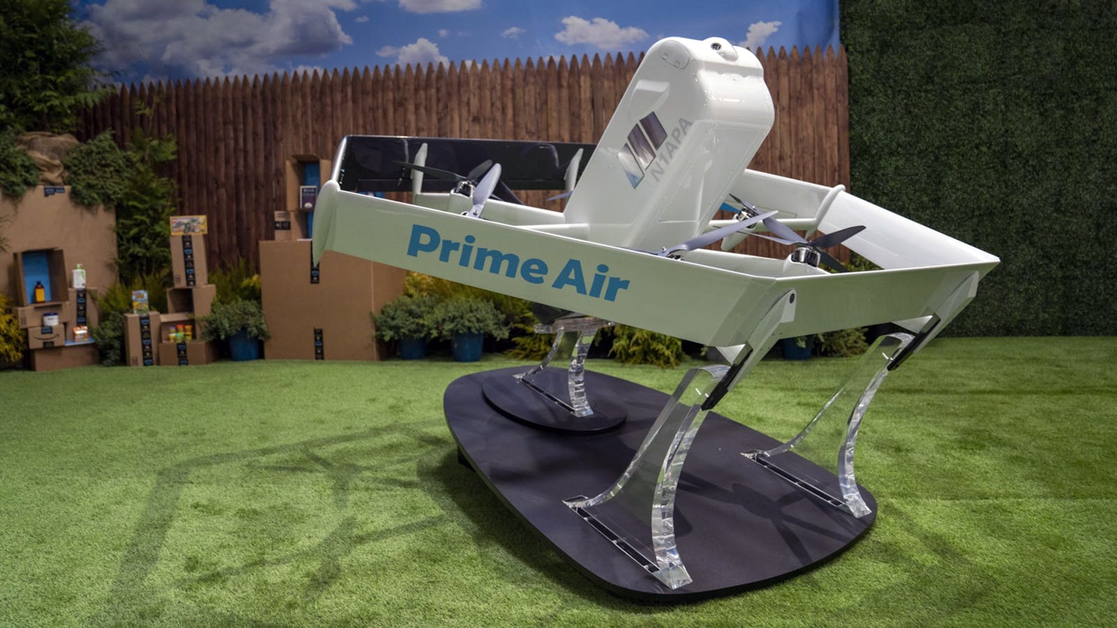 Møntvask træthed Akrobatik Amazon's No-Fly Zone: Drone Delivery Largely Grounded Despite Splashy  Launch — The Information